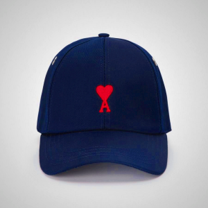 Ami Paris Red Ami de Coeur Embroidery Cap | ami_SE444